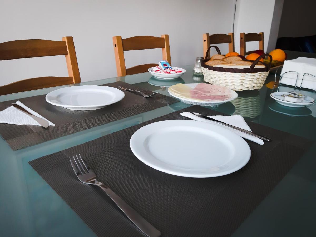 Adamas Bed&Breakfast Ponta Delgada  Bagian luar foto